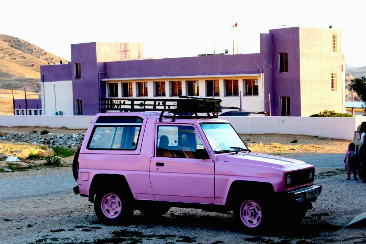 Bedouin Pink Ecohouse Bed and Breakfast Wadi Musa Eksteriør billede