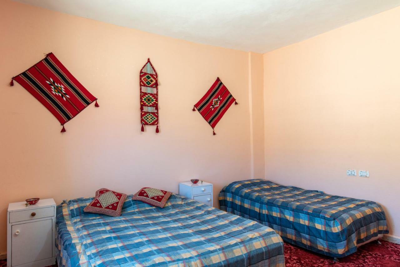 Bedouin Pink Ecohouse Bed and Breakfast Wadi Musa Eksteriør billede