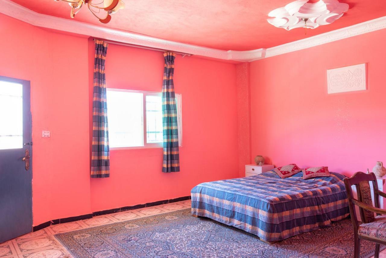 Bedouin Pink Ecohouse Bed and Breakfast Wadi Musa Eksteriør billede